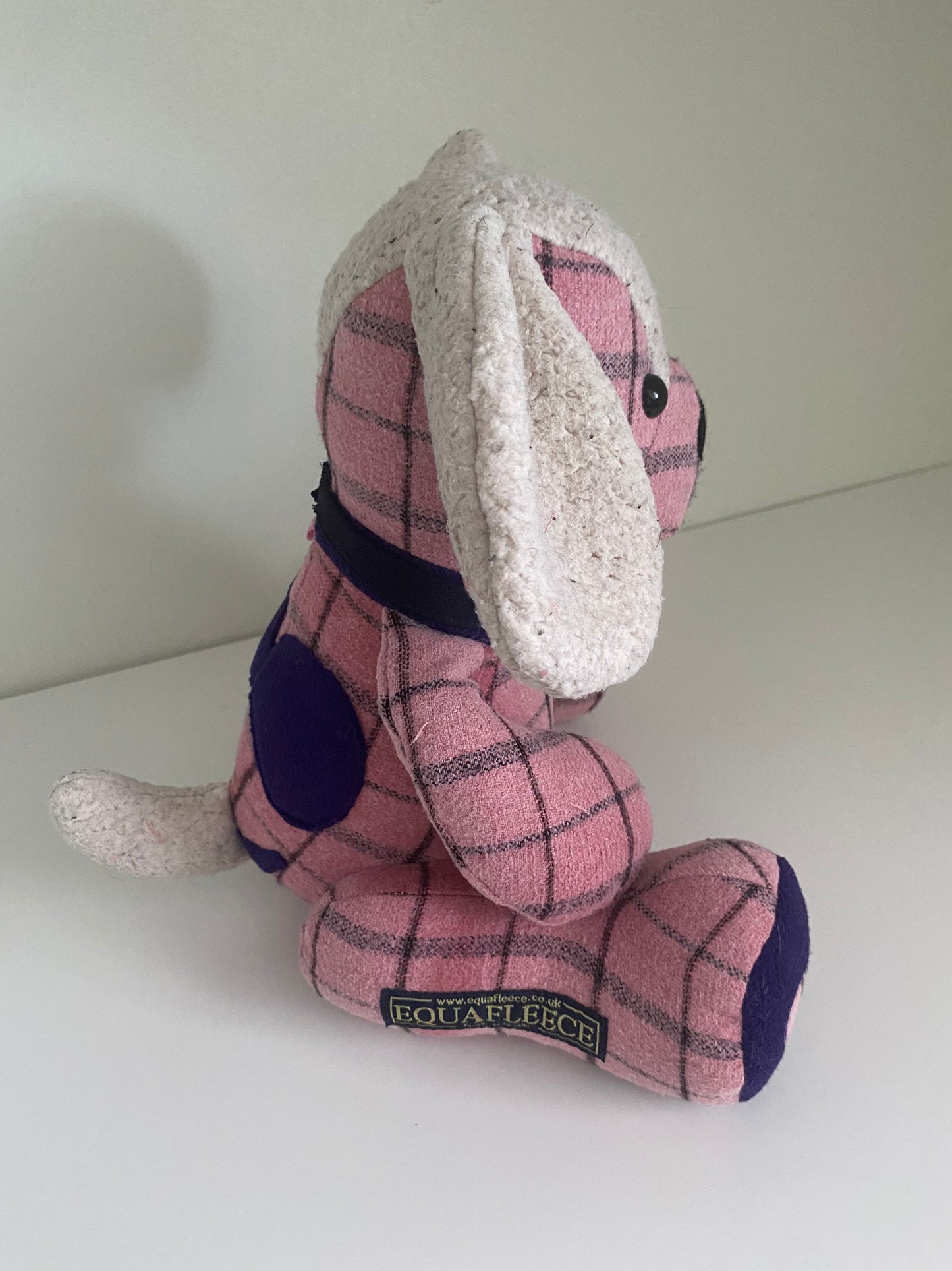 Sitting Dog Keepsake