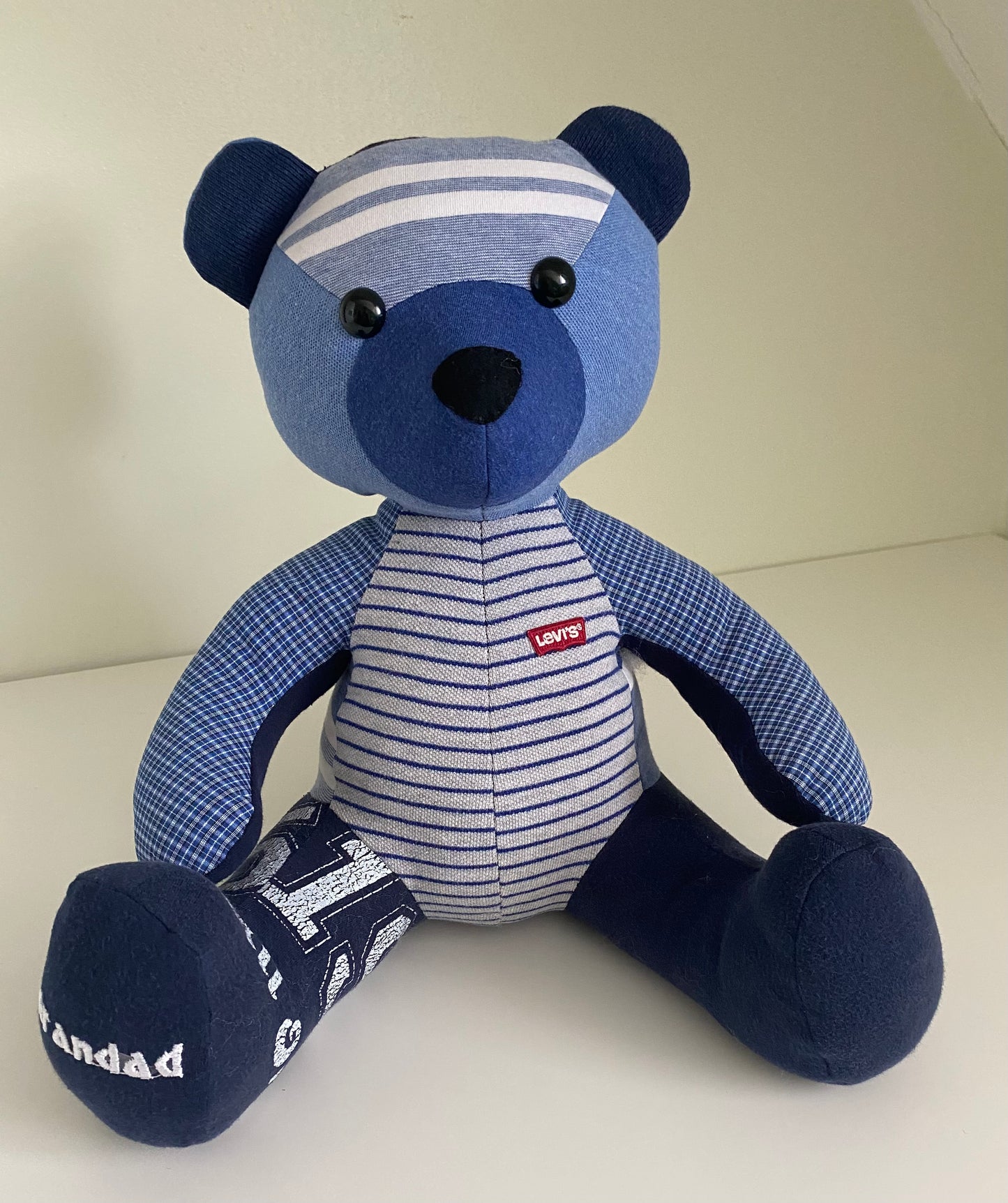 Sitting Bear Keepsake