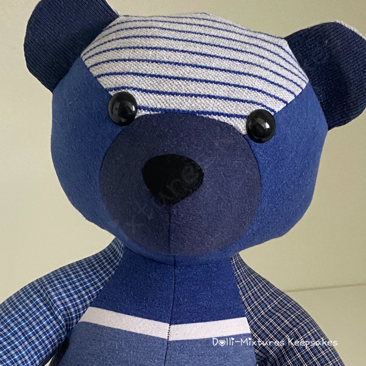 Sitting Bear Keepsake