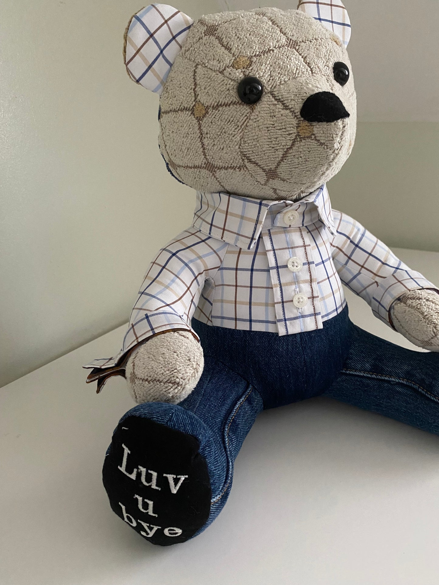 Premium Sitting Bear