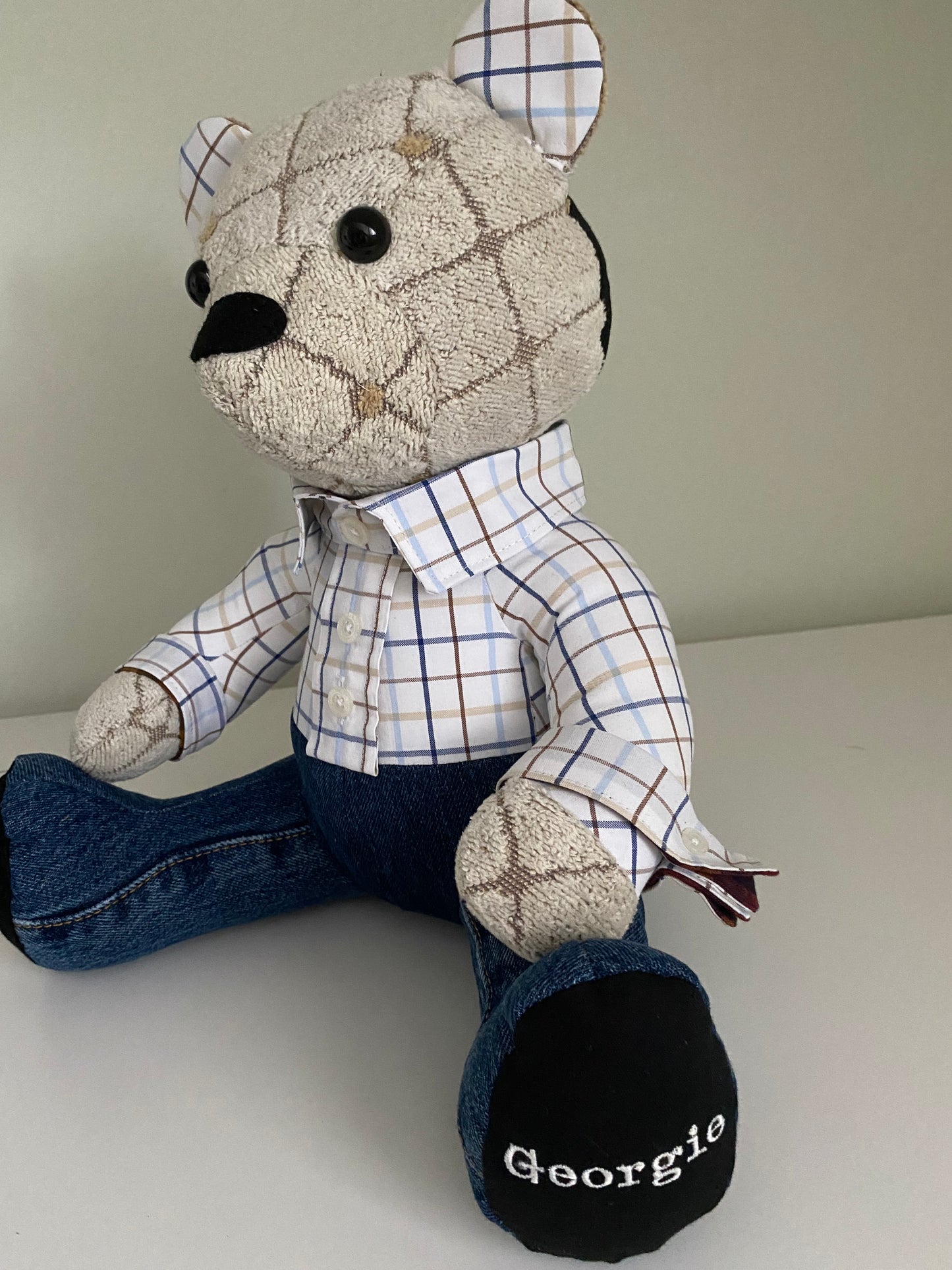 Premium Sitting Bear