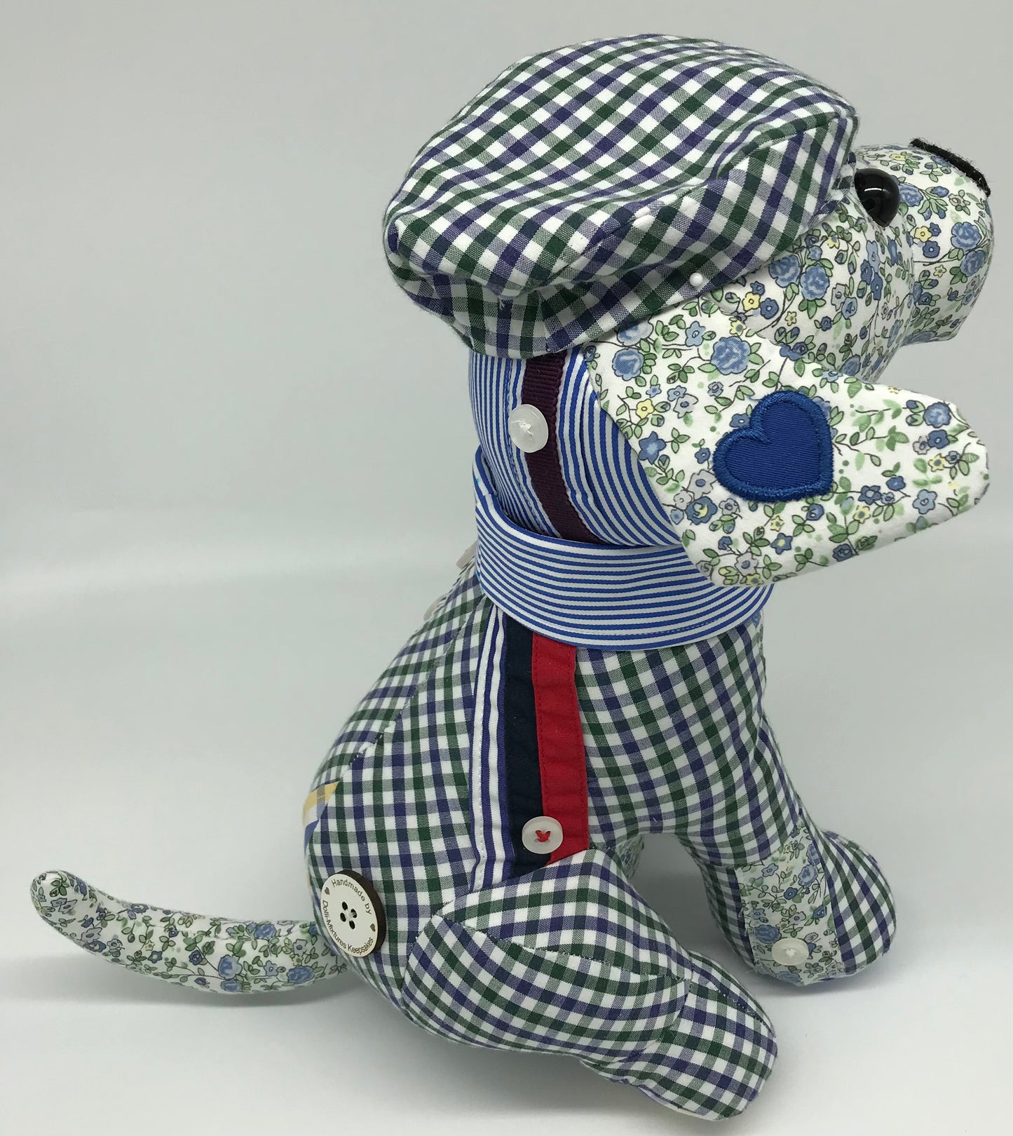 Sitting Dog Keepsake