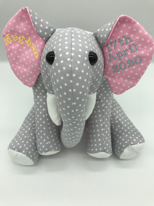 Sitting / Standing Elephant Keepsake