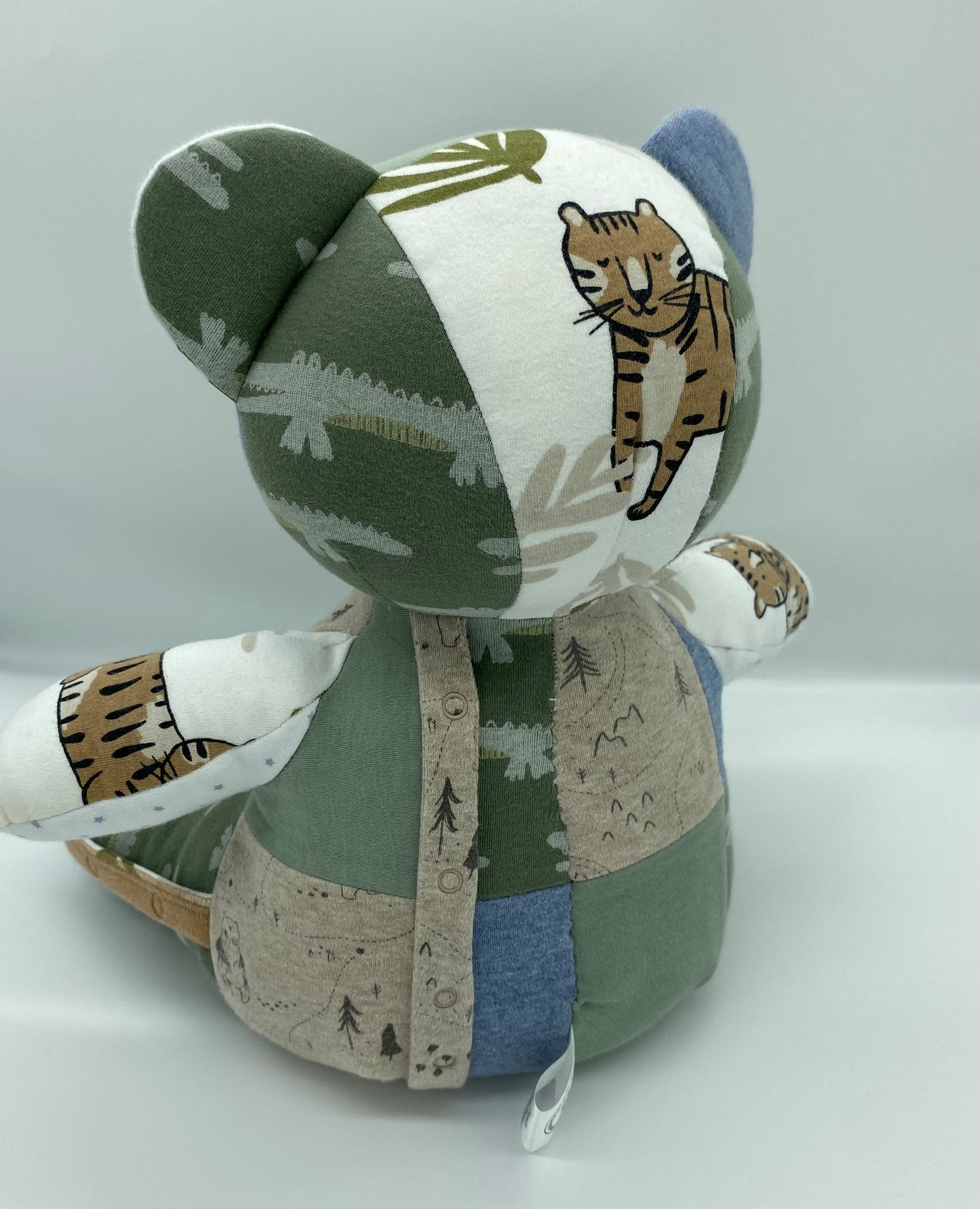 Sitting Bear Keepsake